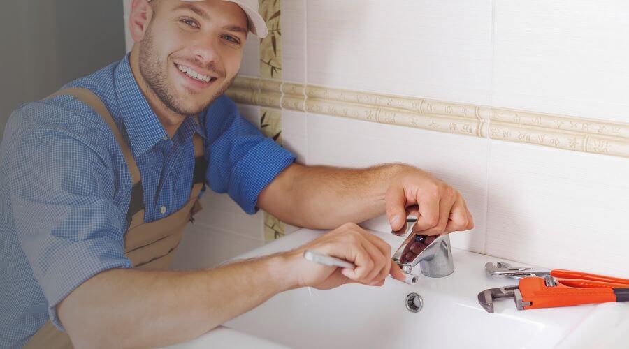 Expert burst pipe repair services in Baldwin, MI